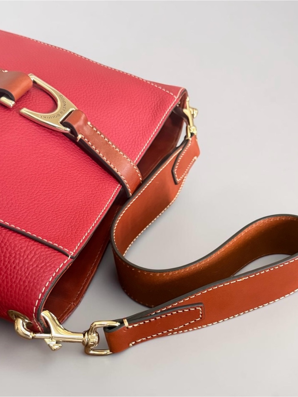 Dooney & Bourke Bridle Red Coral Leather Shoulder Bucket Bag! EUC!! - Picture 8 of 15